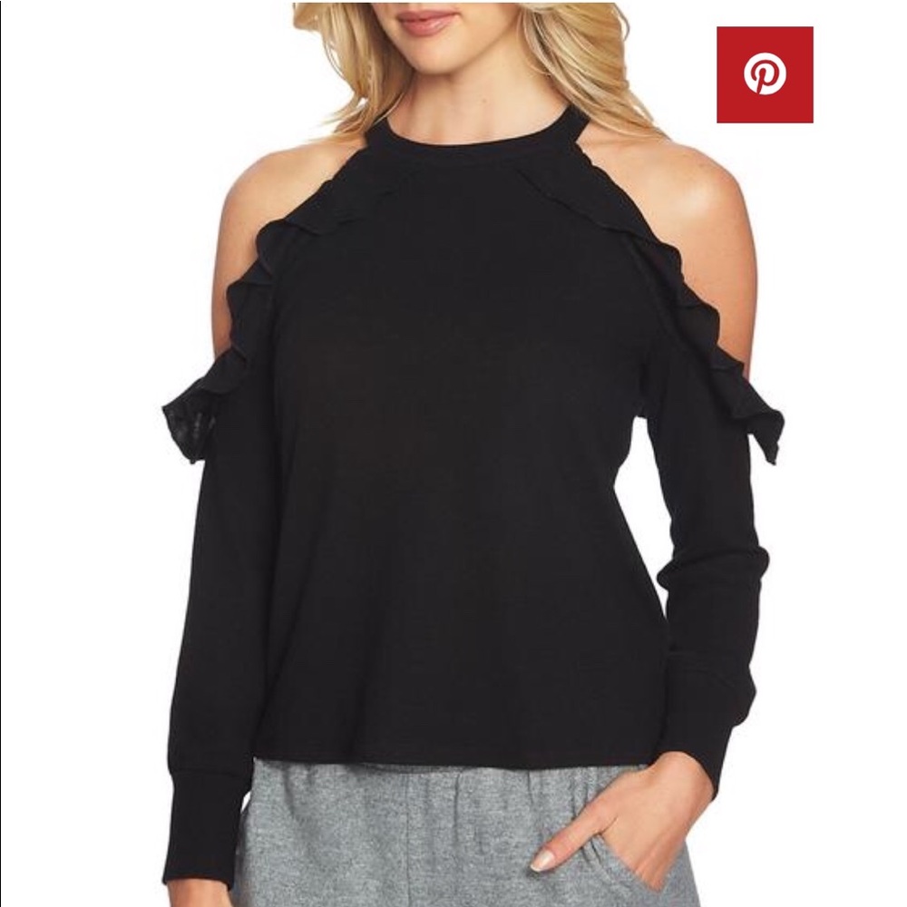 1.State cold shoulder knit top in black